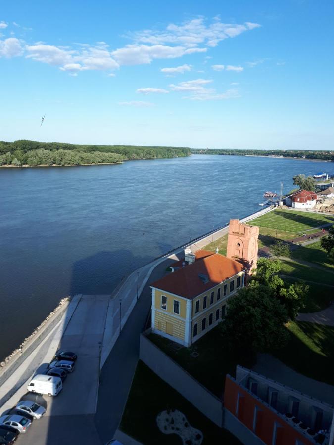 Apartman Panorama Vukovar Exteriör bild