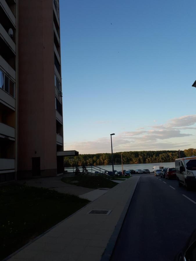 Apartman Panorama Vukovar Exteriör bild