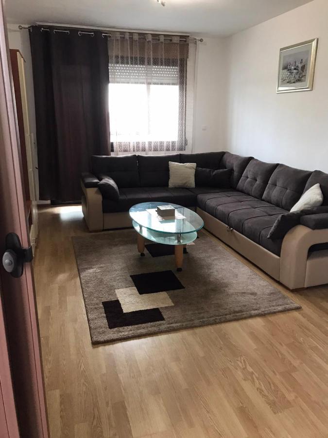Apartman Panorama Vukovar Exteriör bild
